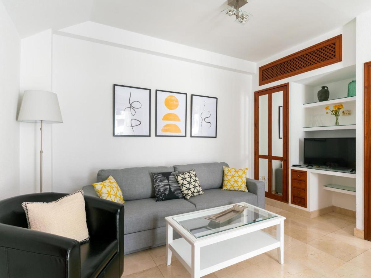 Vr Excelente Ubicacion Luminoso Apt Para Parejas Seville Exterior photo